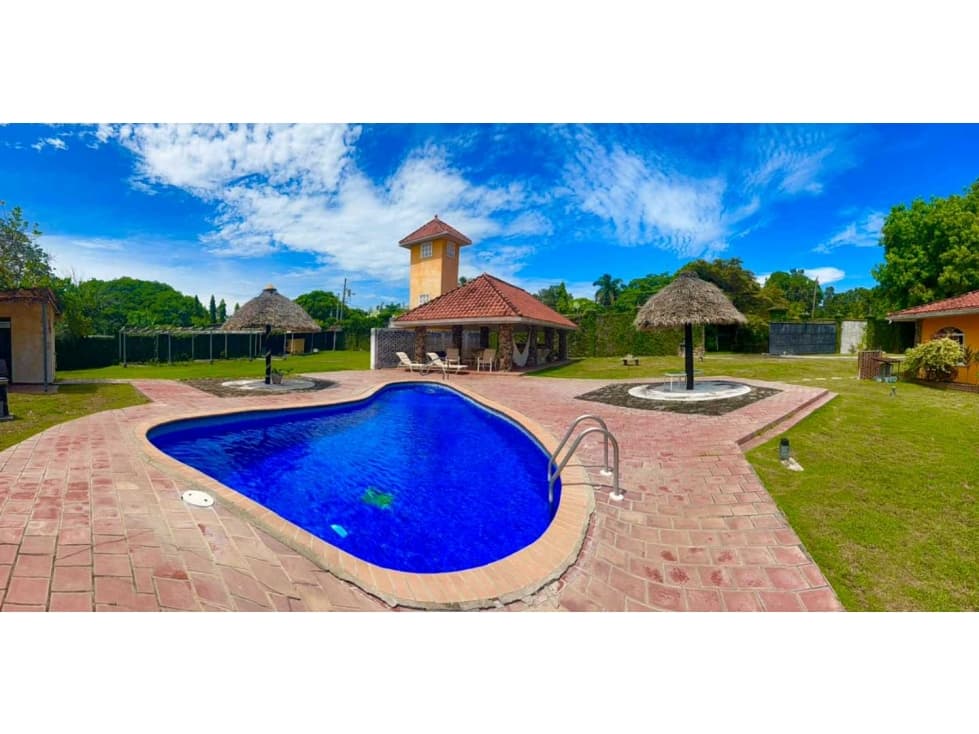 VENTA FINCA CAMPESTRE DE PLAYA EN SANTA CLARA 1865M2 6R - 1