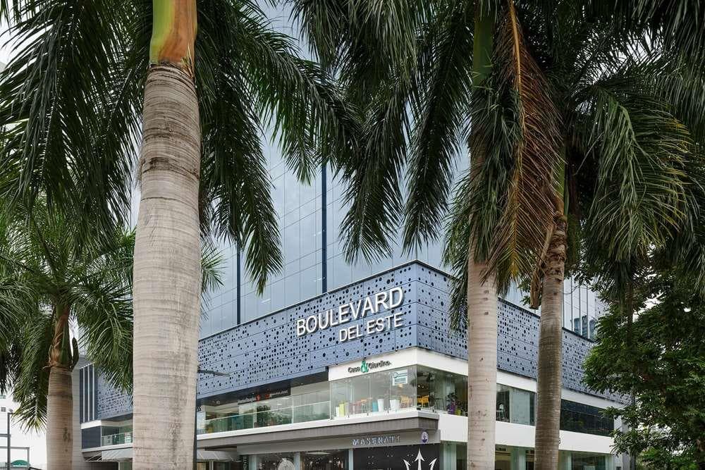 Local Comercial de 190.5 mts2, en Costa del Este, sobre vía Centenario - 1