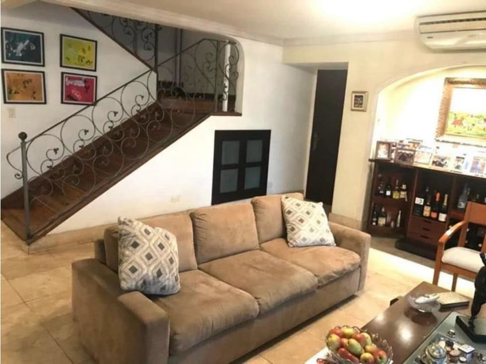 Se Alquila Pent-house en Bella Vista - 1