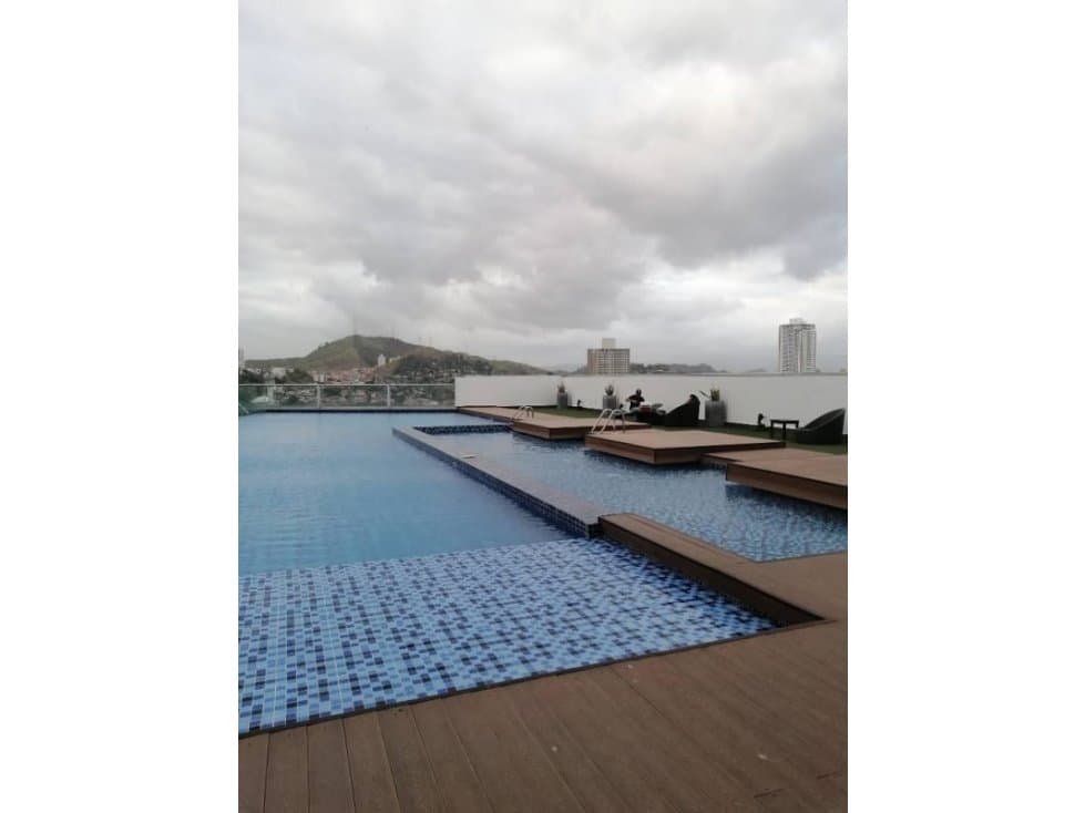 SE ALQUILA APARTAMENTO AMOBLADO EN PH SKY POINT 72 M2 - 1