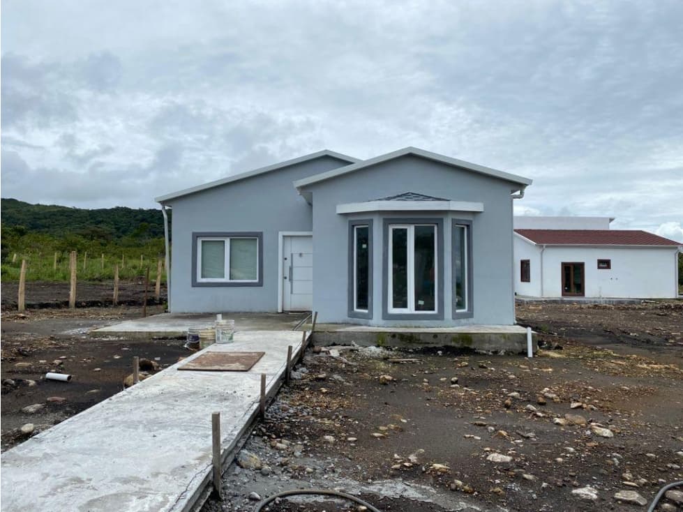 LA MEJOR CASA EN BOQUETE A UN PRECIO INCREIBLE - 1