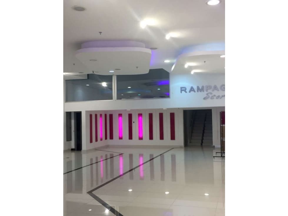 Venta de local comercial en Colón GTA - 1