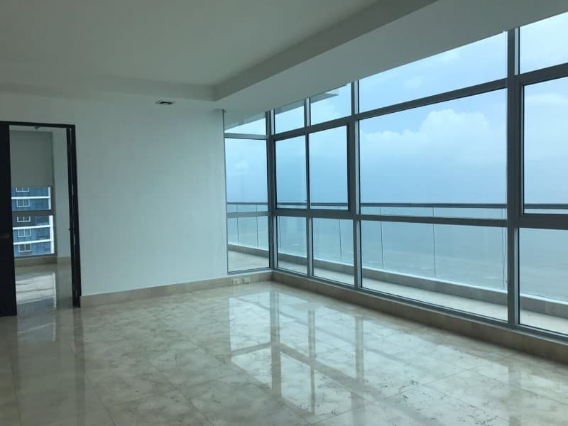 Apartamento 3 habitaciones + 2 hab. auxiliares Venta Panamá - 1
