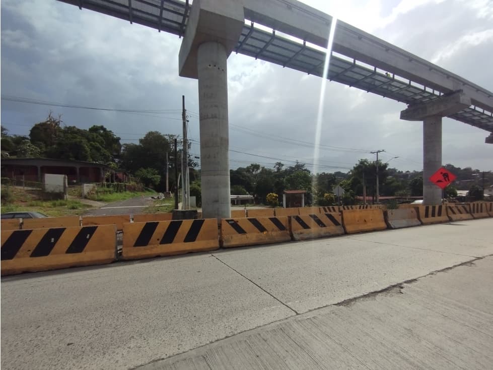 Se Vende Terreno de 1967 mts2 en Interamericana Arraijan - 1