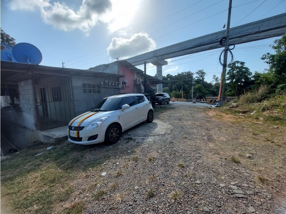 Se vende 2688 M2 en Vista Alegre frente Línea 3 del Metro PO - 1