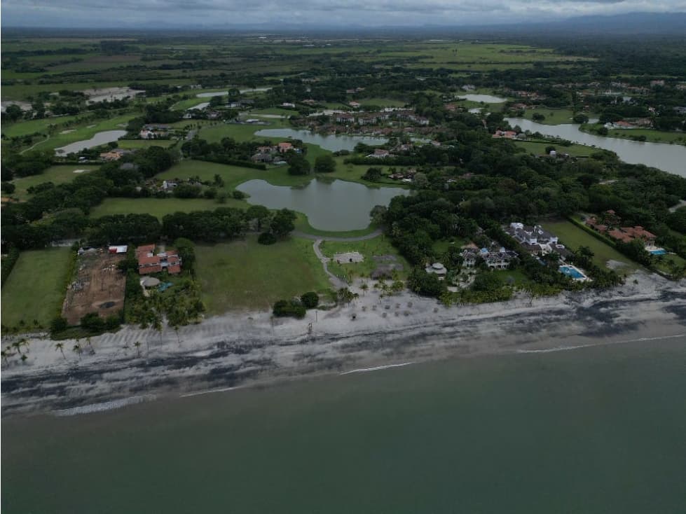 VENTA DE TERRENO CON PLAYA EN BUENAVENTURA - 1