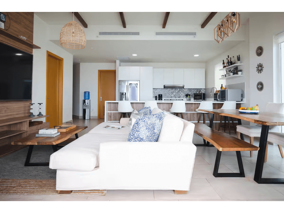 Venta de Apartamento, Playa Escondida - 1