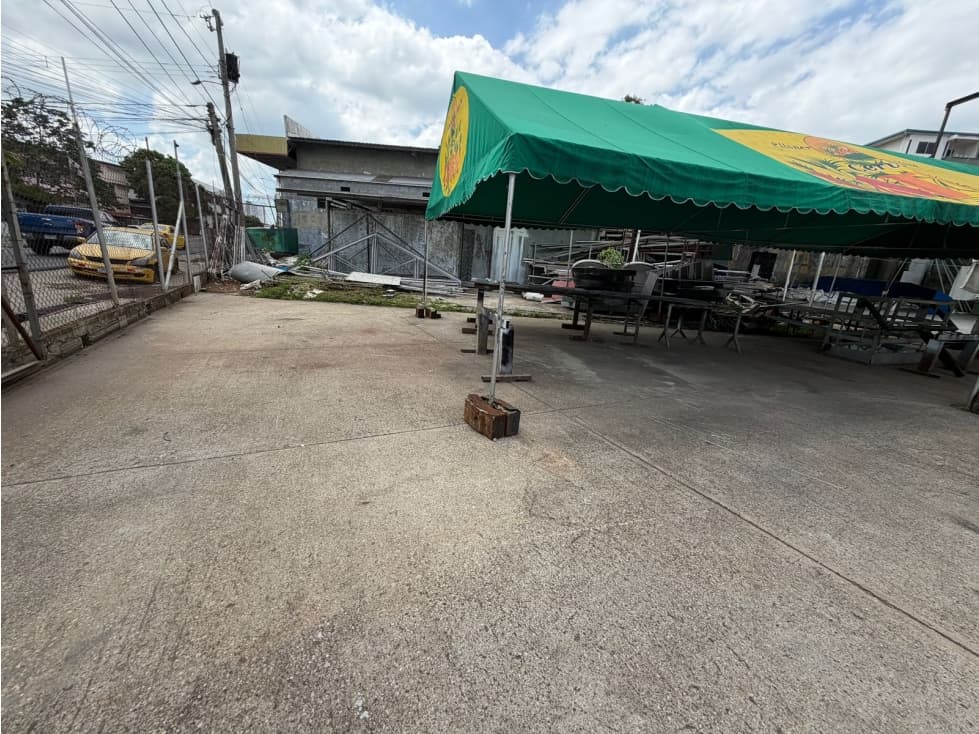 SE VENDE TERRENO EN RIO ABAJO CODIGO C-2 RM1 CON OFICINAS Y GALERA - 1