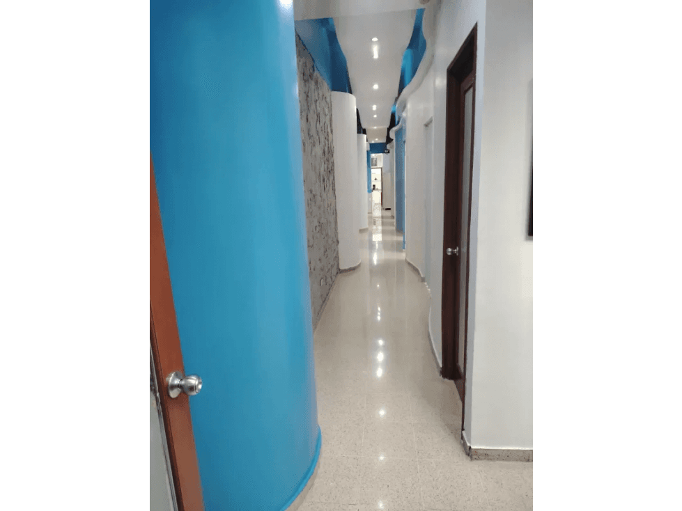 SE VENDE LOCAL COMERCIAL EN VIA ESPAÑA - 1