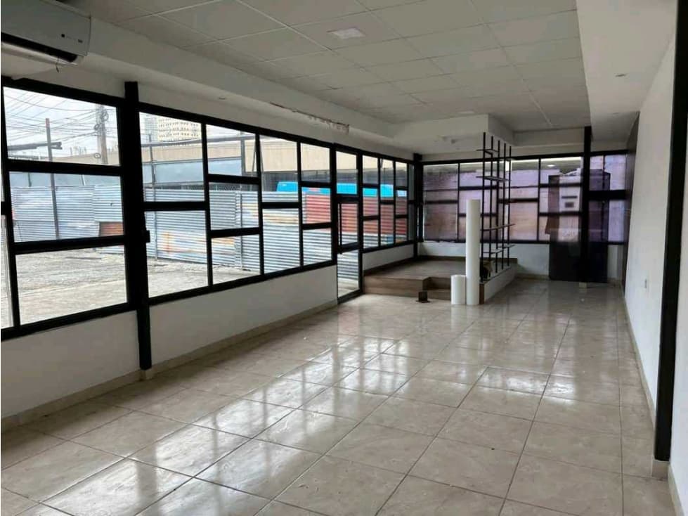 ALQUILER LOCAL COMERCIAL A UN COSTADO DE PRICESMART DE VIA BRASIL - 1