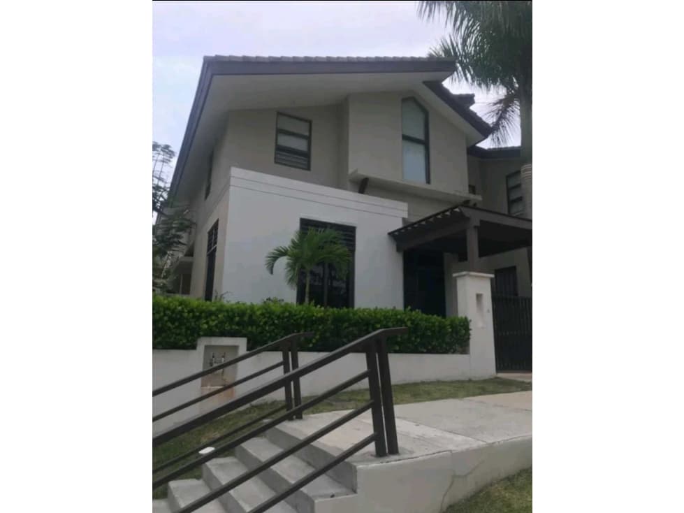 ALQUILO CASA PANAMA PACÍFICO HOWARD AMOBLADA CON LINEA BLANCA - 1